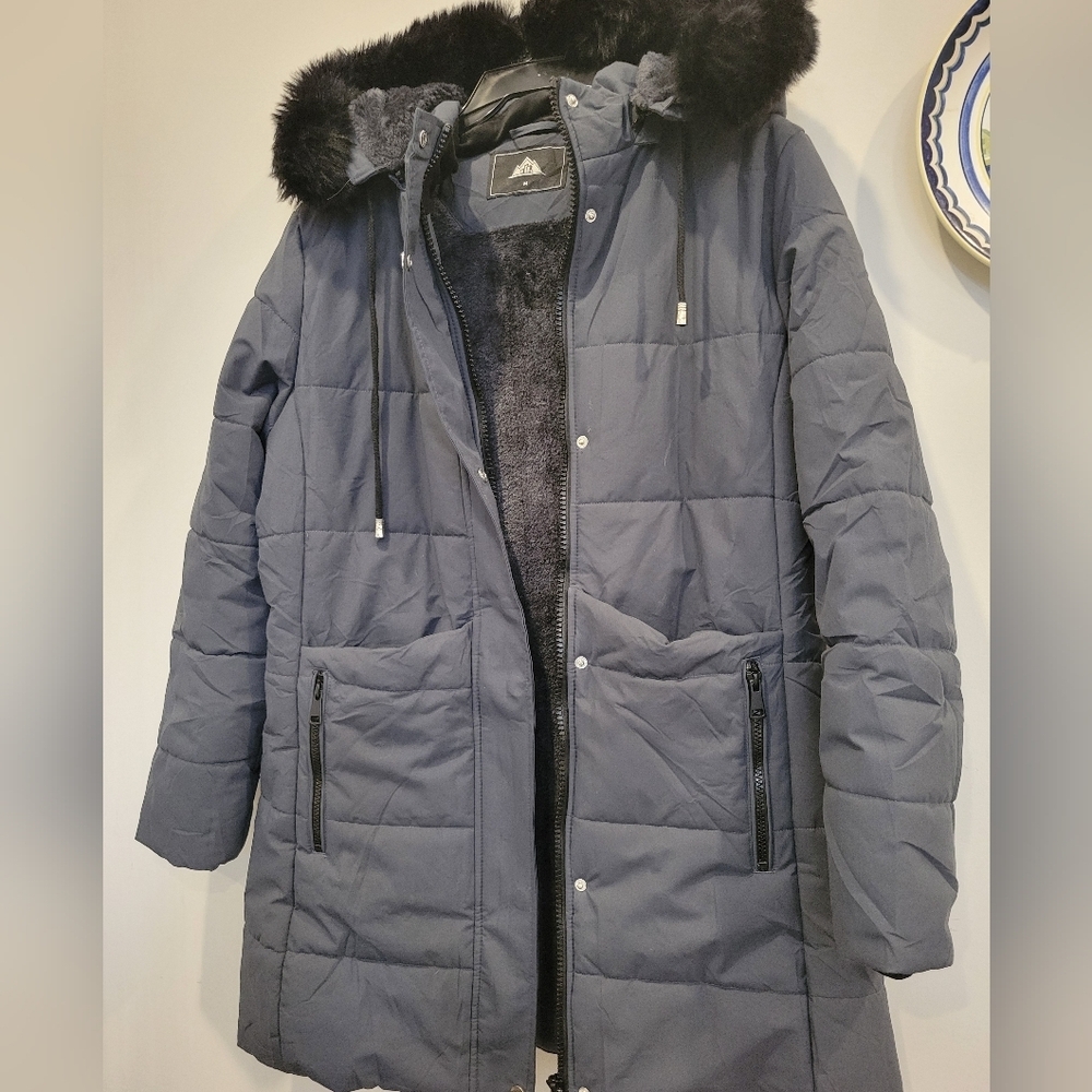 Puffer Coat Amazom Brand Hood Fur Trim Warm Cozy Med - Picture 3 of 14